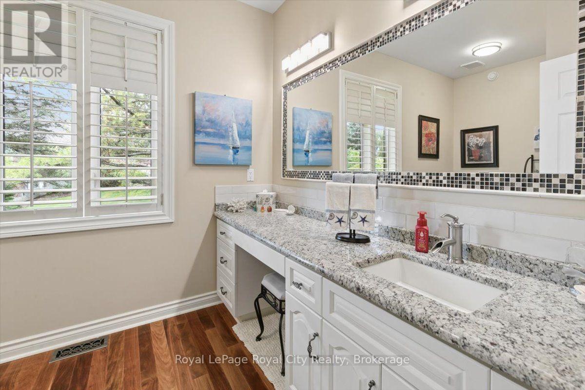 26 Bridle Path, Puslinch, Ontario  N0B 2J0 - Photo 19 - X13754848
