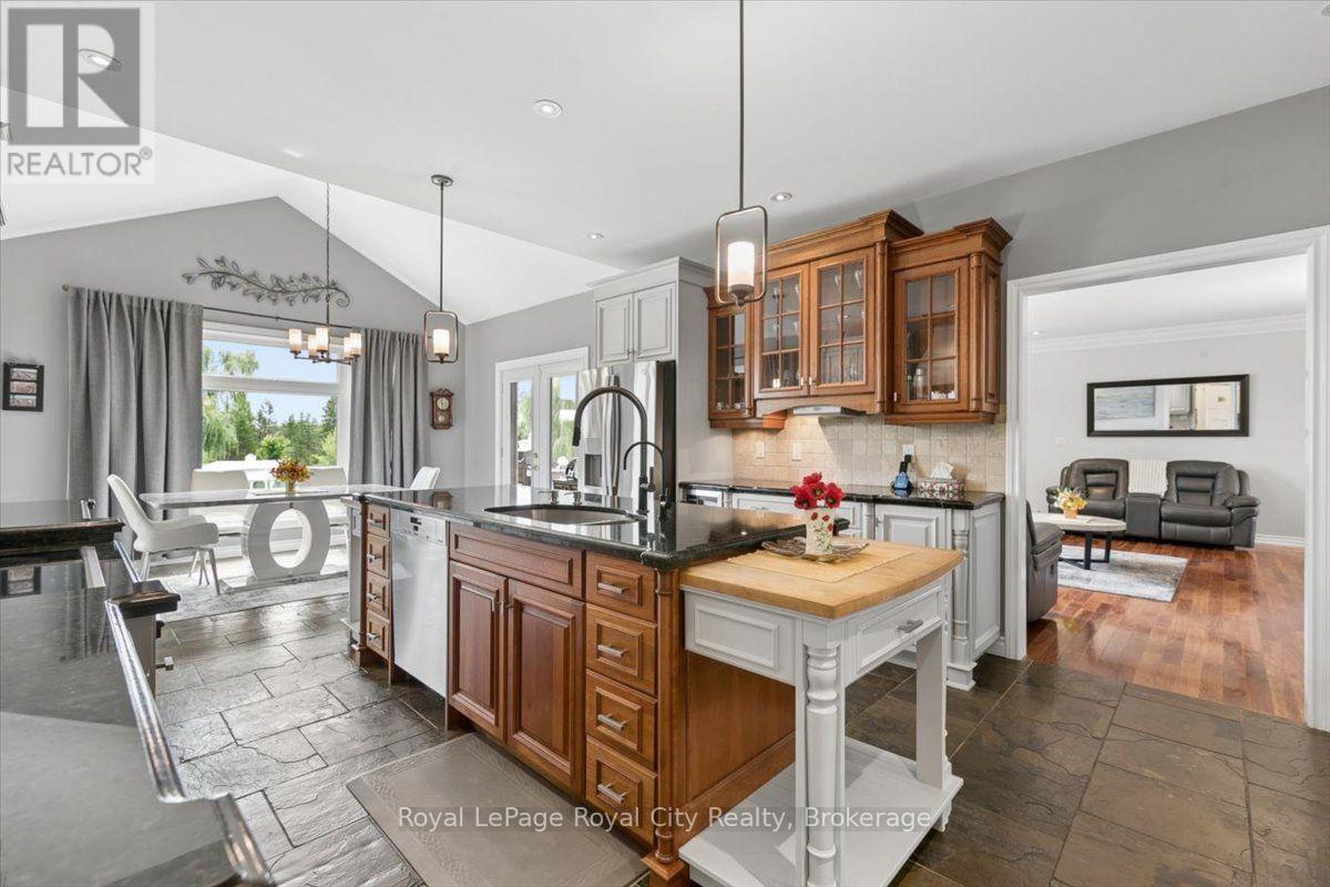 26 Bridle Path, Puslinch, Ontario  N0B 2J0 - Photo 9 - X13754848