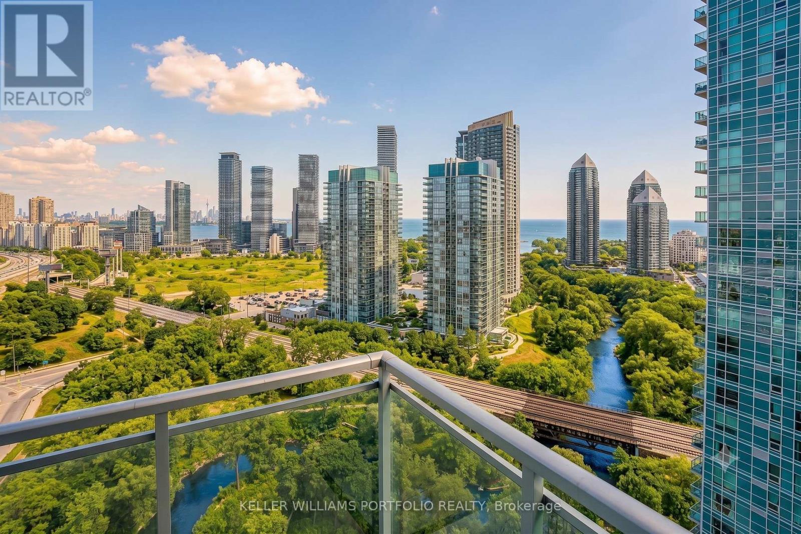 Ph7 - 185 Legion Road N, Toronto, Ontario  M8Y 0A1 - Photo 7 - W13754080