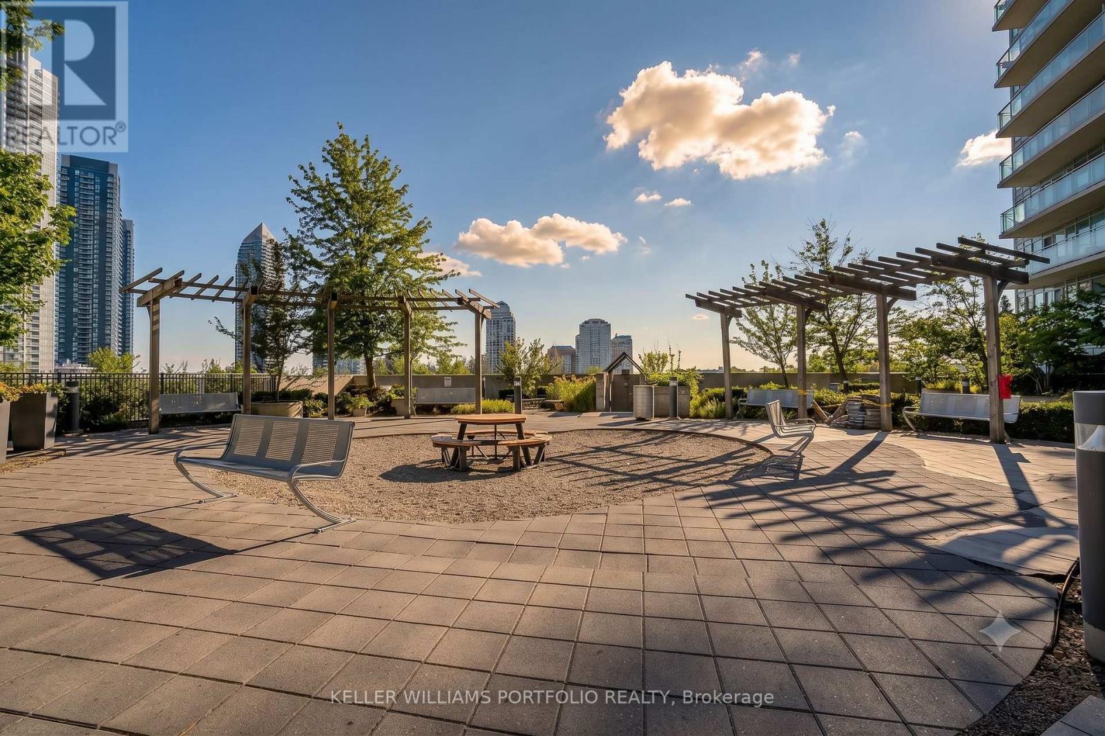 Ph7 - 185 Legion Road N, Toronto, Ontario  M8Y 0A1 - Photo 46 - W13754080