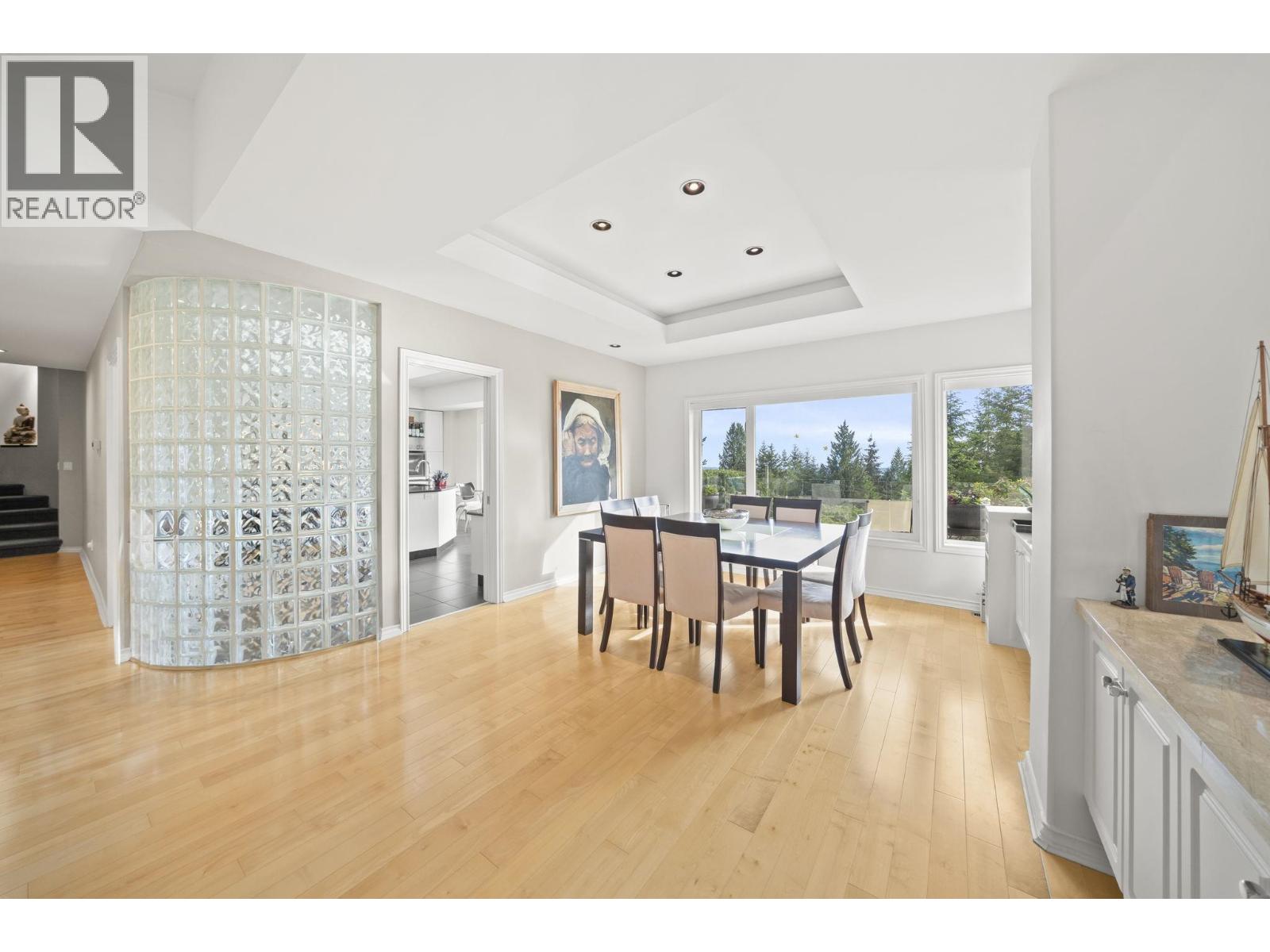463 Ventura Crescent, North Vancouver, British Columbia  V7N 3G8 - Photo 13 - R3128843