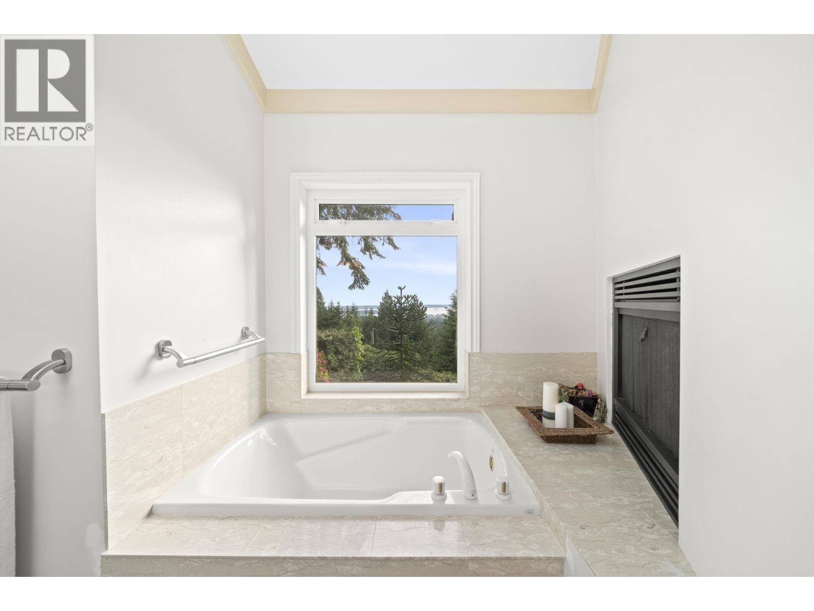 463 Ventura Crescent, North Vancouver, British Columbia  V7N 3G8 - Photo 25 - R3128843