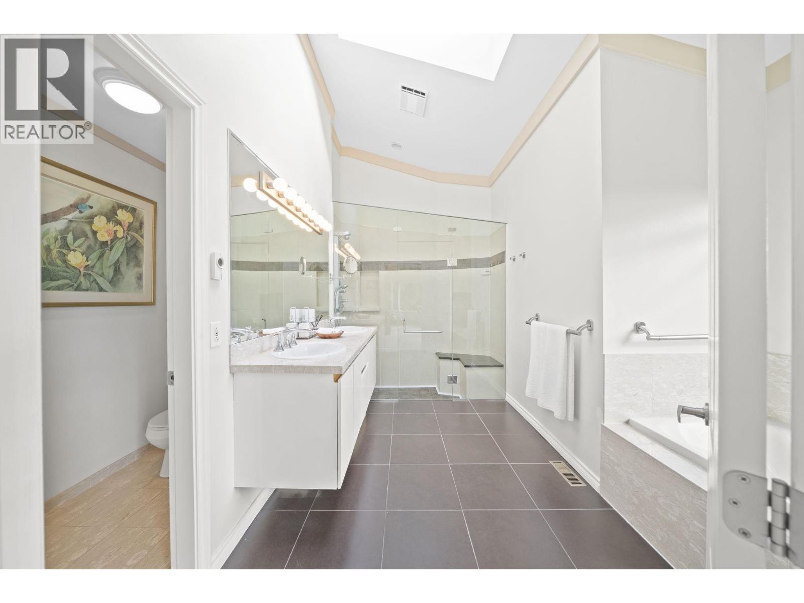 463 Ventura Crescent, North Vancouver, British Columbia  V7N 3G8 - Photo 24 - R3128843