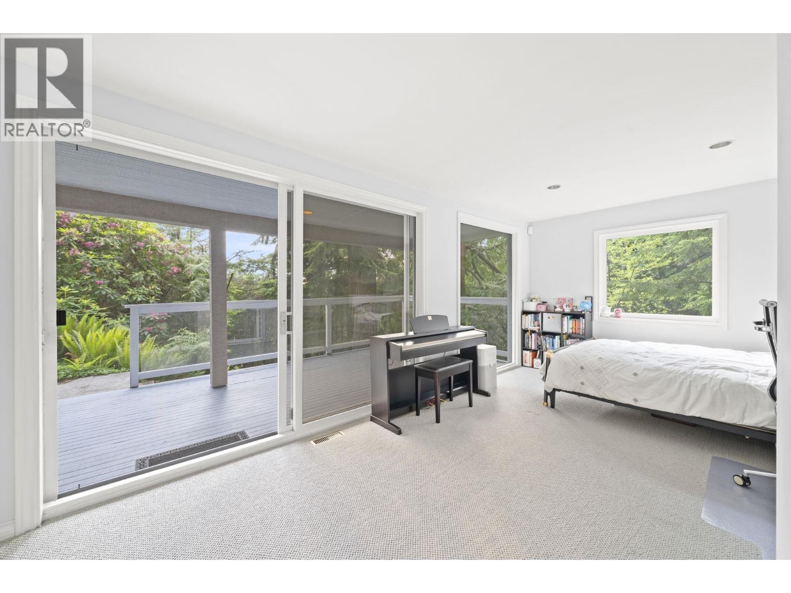 463 Ventura Crescent, North Vancouver, British Columbia  V7N 3G8 - Photo 28 - R3128843