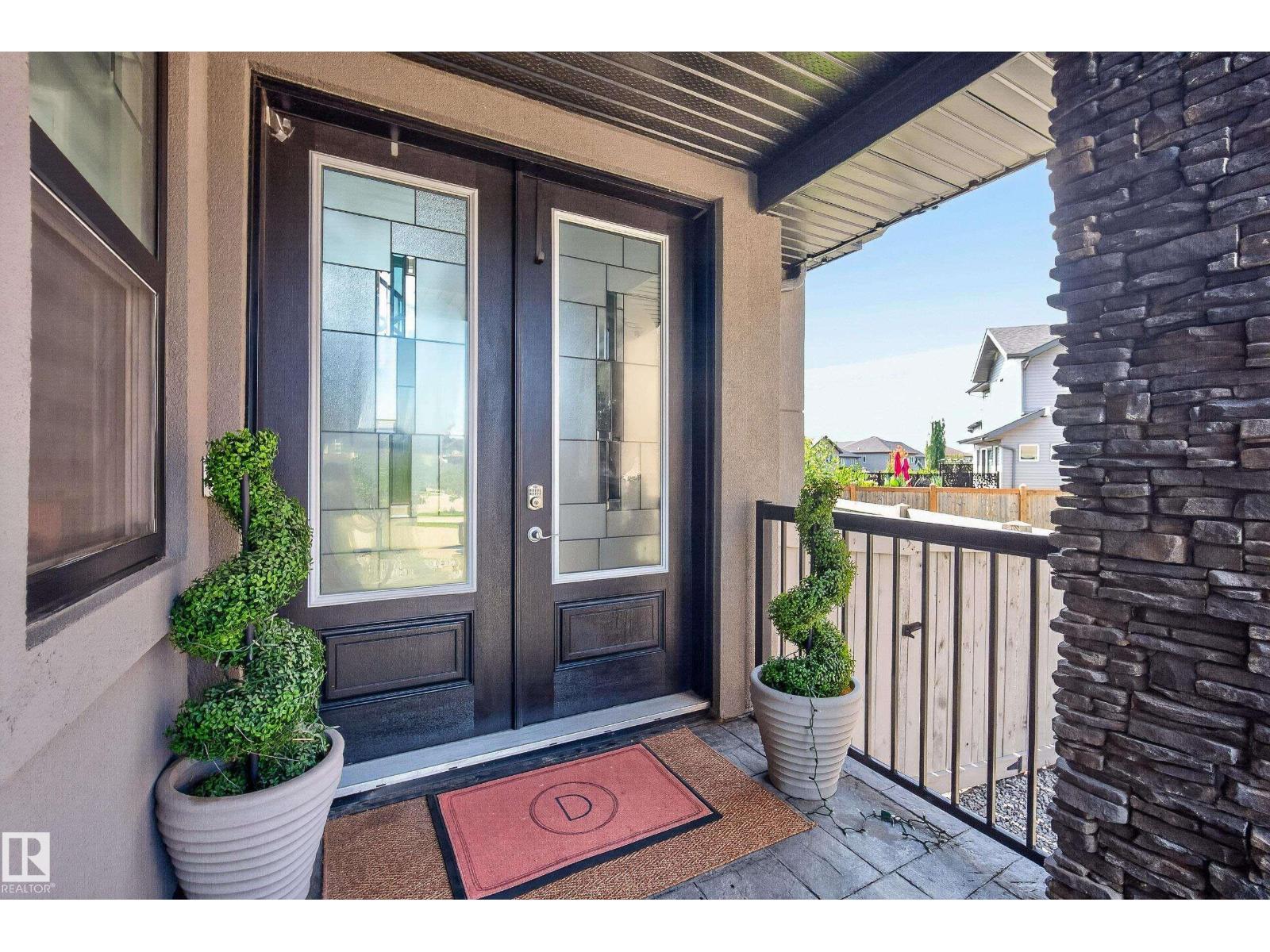 2530 Amerongen Cr SW, Edmonton, Alberta  T6W 3C2 - Photo 2 - E4507525