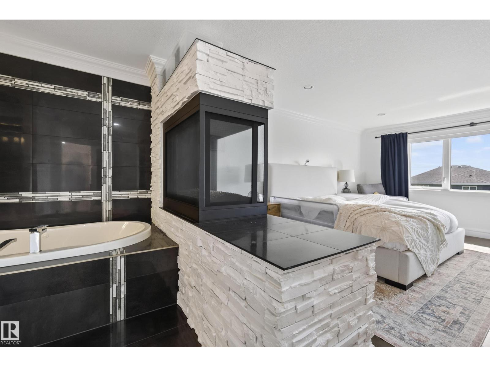 2530 Amerongen Cr SW, Edmonton, Alberta  T6W 3C2 - Photo 25 - E4507525