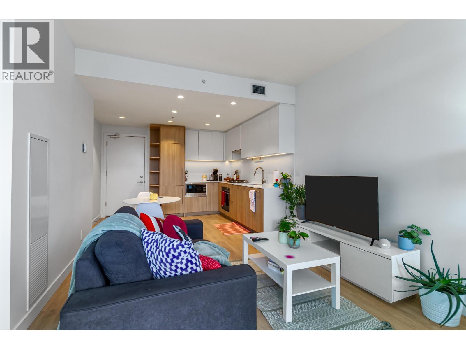 1707 505 Nelson Street, Coquitlam, British Columbia  V3J 0R5 - Photo 4 - R3162101
