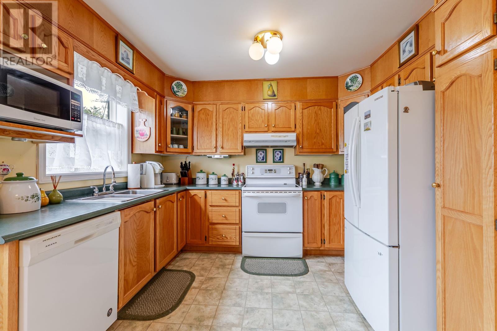 28 Sorrel Drive, St. John's — photo 8