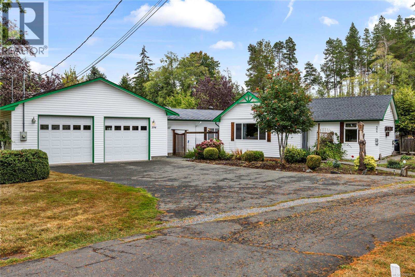 594 Pym St N, Parksville, British Columbia  V9P 1B6 - Photo 1 - 1046545