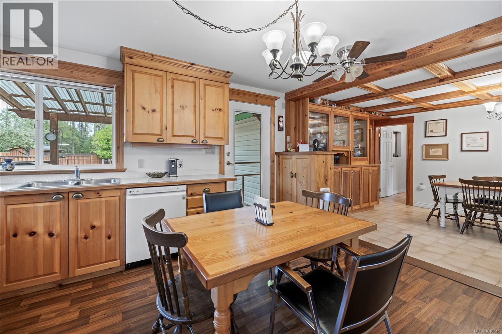 594 Pym St N, Parksville, British Columbia  V9P 1B6 - Photo 14 - 1046545