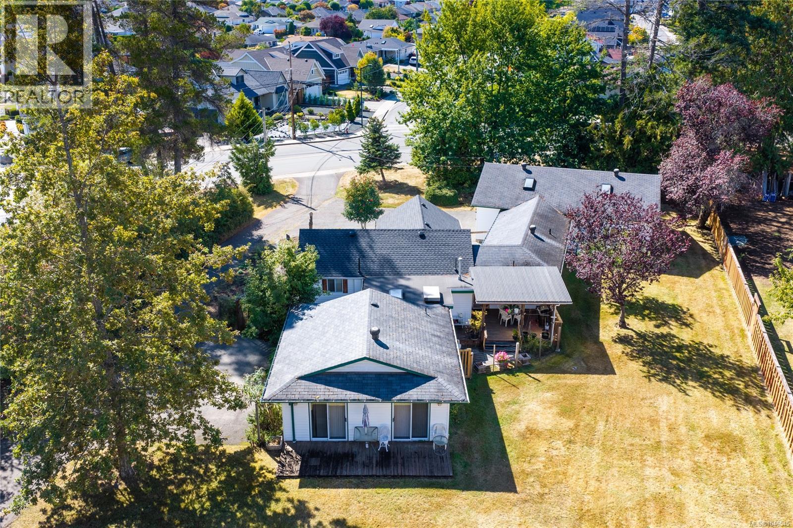594 Pym St N, Parksville, British Columbia  V9P 1B6 - Photo 74 - 1046545