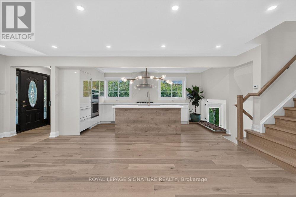 242 Altamira Road, Richmond Hill, Ontario  L4C 4E1 - Photo 10 - N13754650