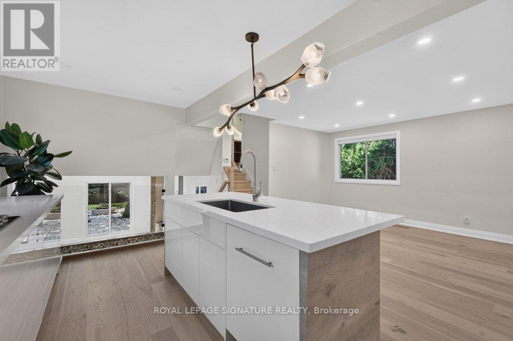 242 Altamira Road, Richmond Hill, Ontario  L4C 4E1 - Photo 15 - N13754650