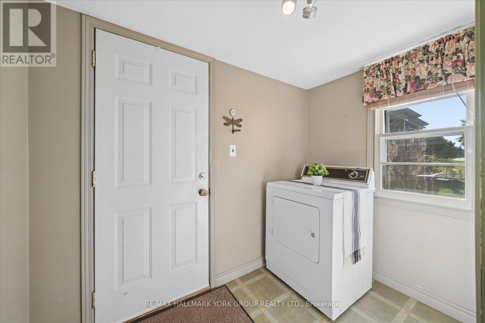 432 Catering Road, Georgina, Ontario  L0E 1R0 - Photo 4 - N13754776