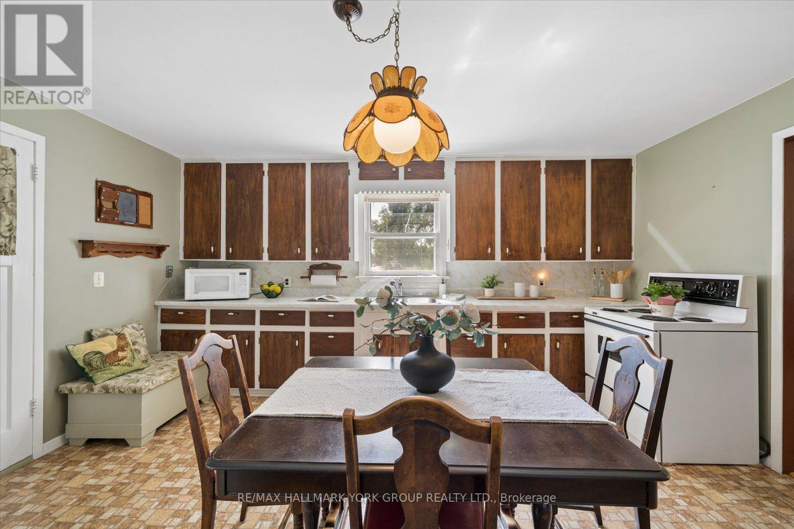 432 Catering Road, Georgina, Ontario  L0E 1R0 - Photo 7 - N13754776