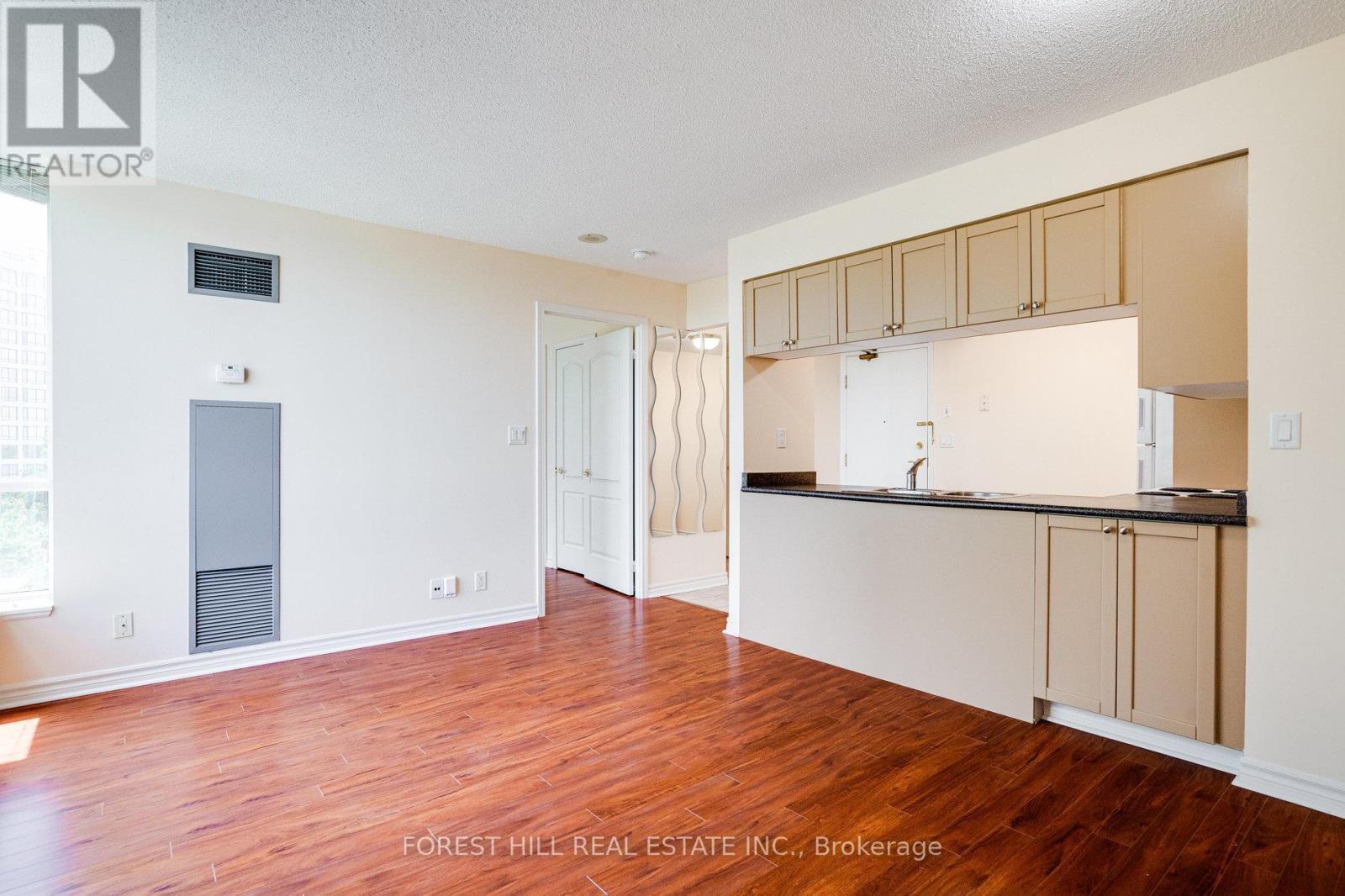 608 - 745 New Westminster Drive, Vaughan, Ontario L4J 8J9 - Photo 11 - N13754862