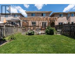 116 CLEARMEADOW BOULEVARD, Newmarket, Ontario
