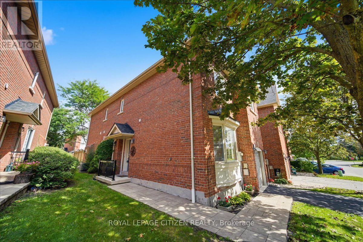 43 - 255 Shaftsbury Avenue, Richmond Hill, Ontario L4C 0L9 - Photo 5 - N13755020