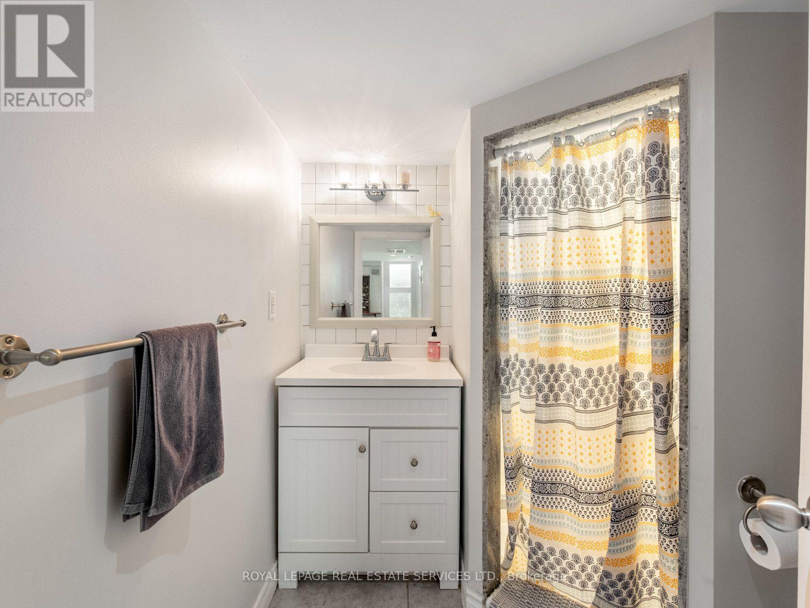 179 Hallam Street, Toronto, Ontario  M6H 1X4 - Photo 39 - W13754596