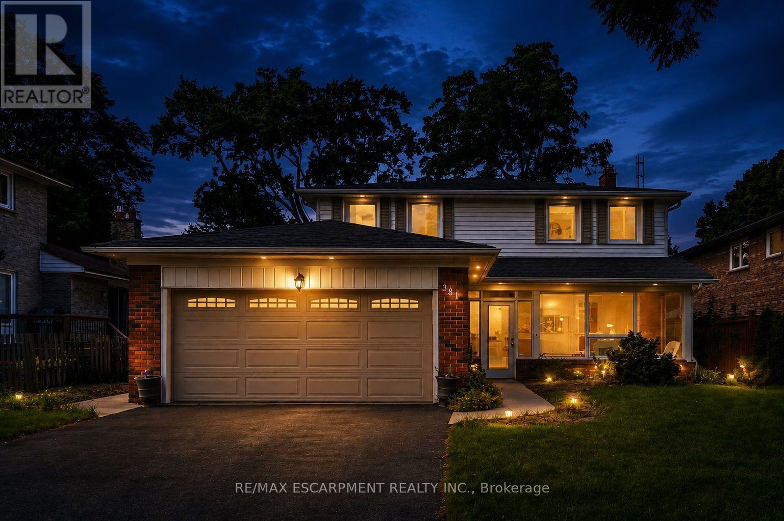 381 CLARKSVILLE COURT, Mississauga, Ontario