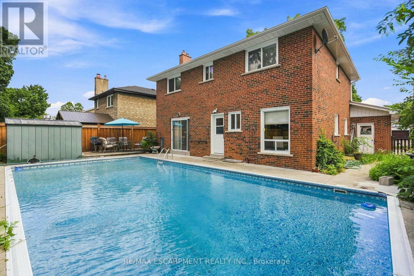 381 Clarksville Court, Mississauga, Ontario  L5A 1G7 - Photo 23 - W13754624