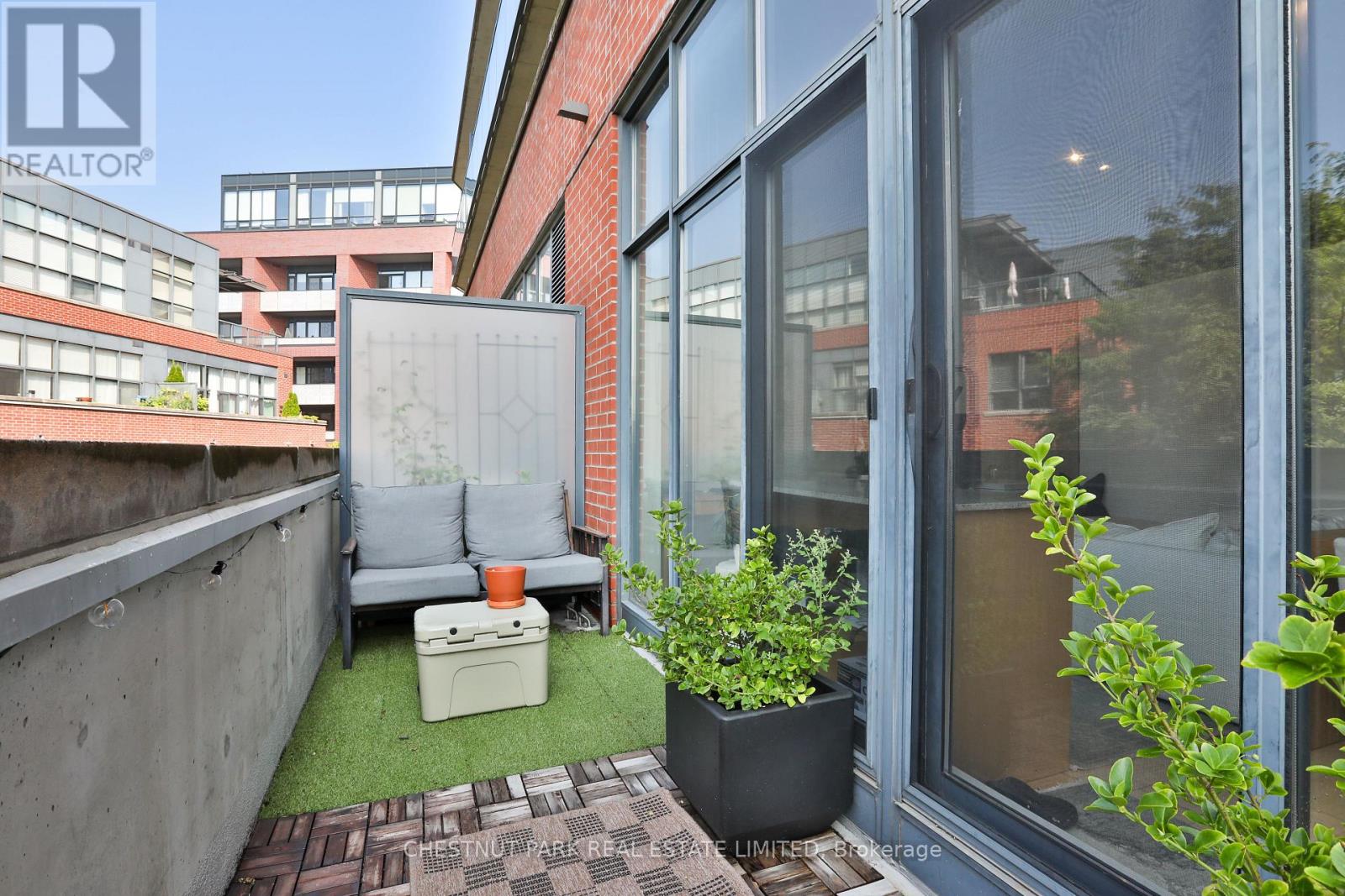 414 - 369 Sorauren Avenue, Toronto, Ontario  M6R 3C2 - Photo 22 - W13754626