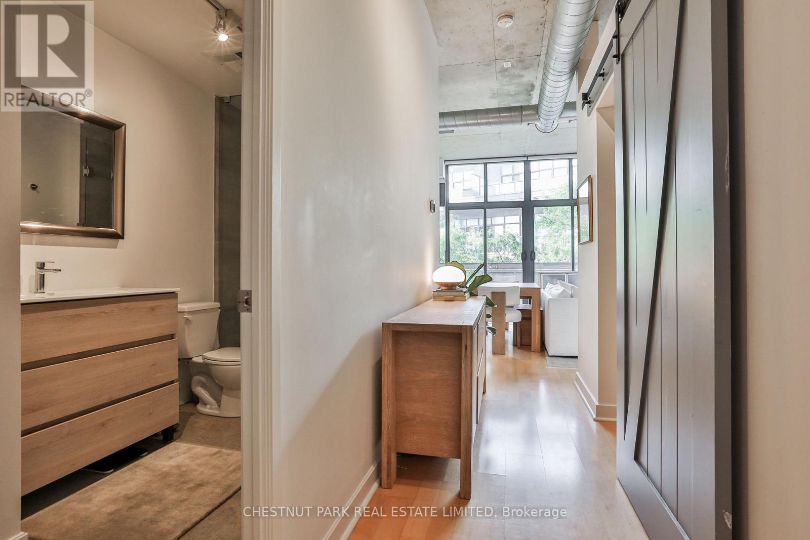 414 - 369 Sorauren Avenue, Toronto, Ontario  M6R 3C2 - Photo 5 - W13754626