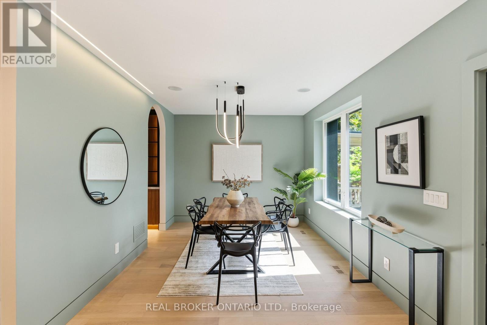 143 Fairview Avenue, Toronto, Ontario M6P 3A6 - Photo 34 - W13754816
