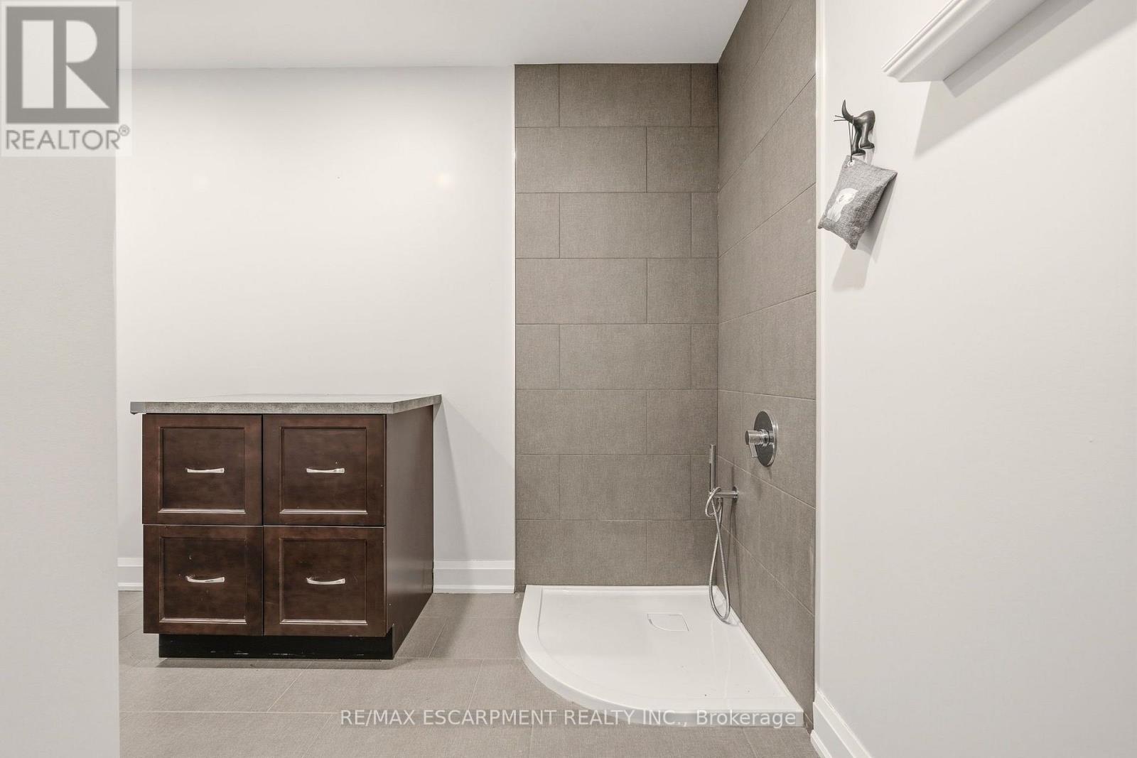 1354 No 1 Side Road, Burlington, Ontario  L7P 0R9 - Photo 23 - W13754824