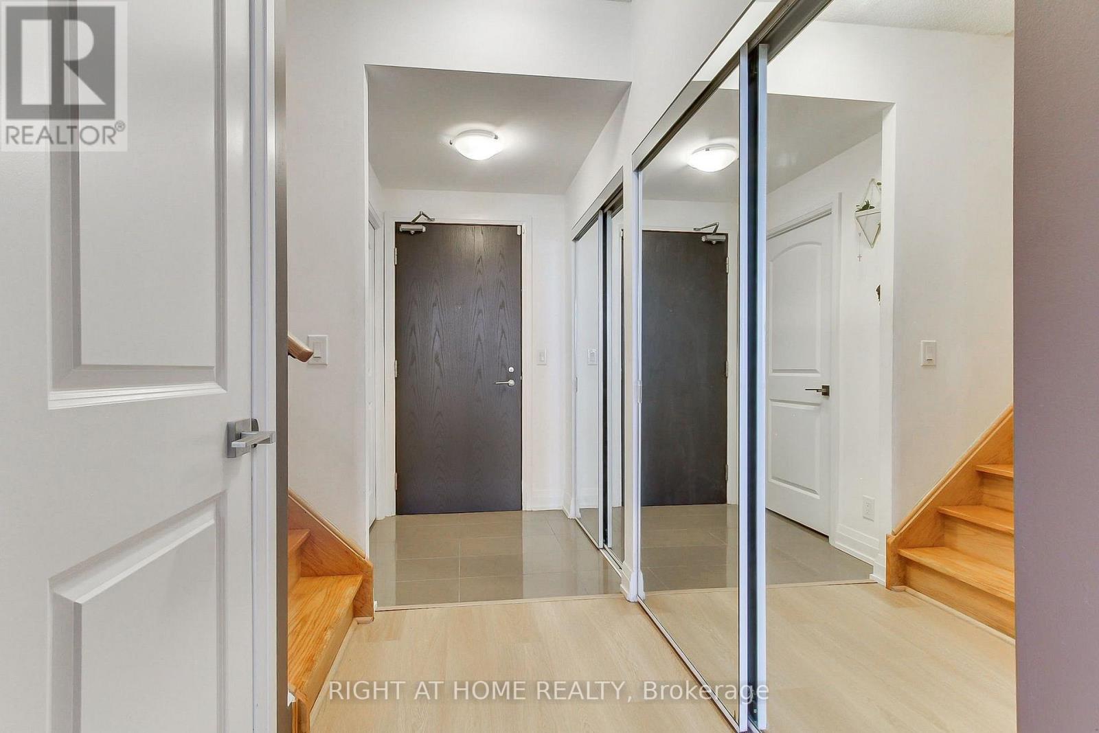 Ph04 - 1060 Sheppard Avenue W, Toronto, Ontario  M3J 0G7 - Photo 11 - W13754864