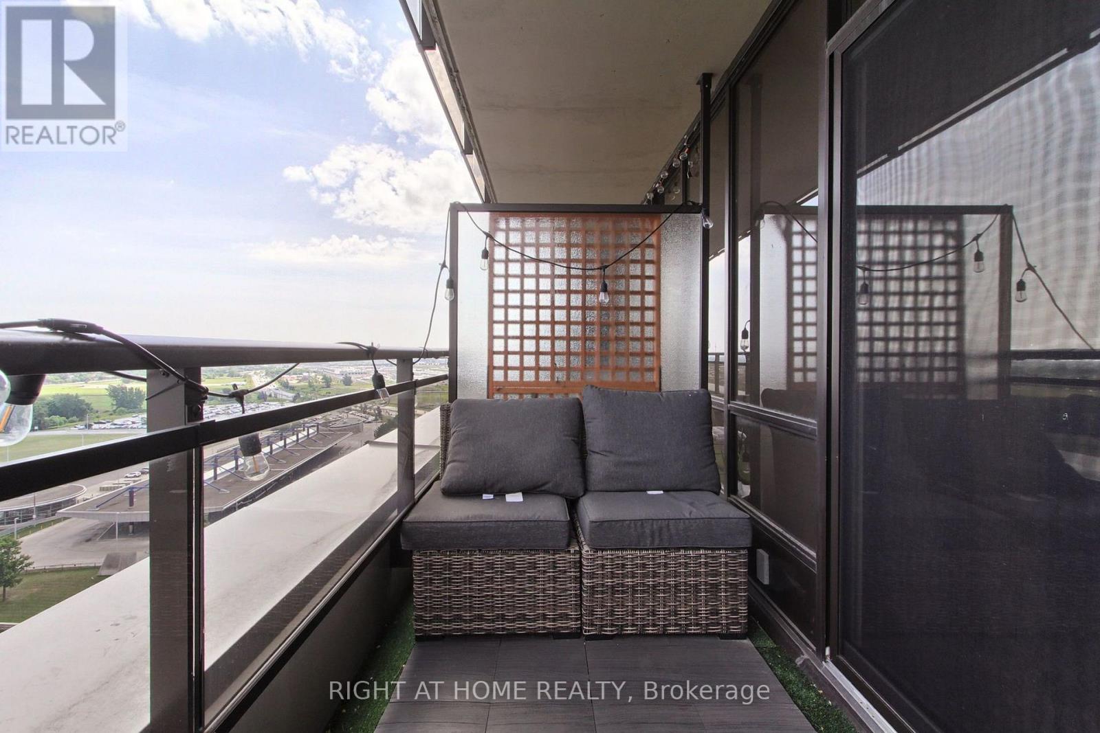 Ph04 - 1060 Sheppard Avenue W, Toronto, Ontario  M3J 0G7 - Photo 21 - W13754864