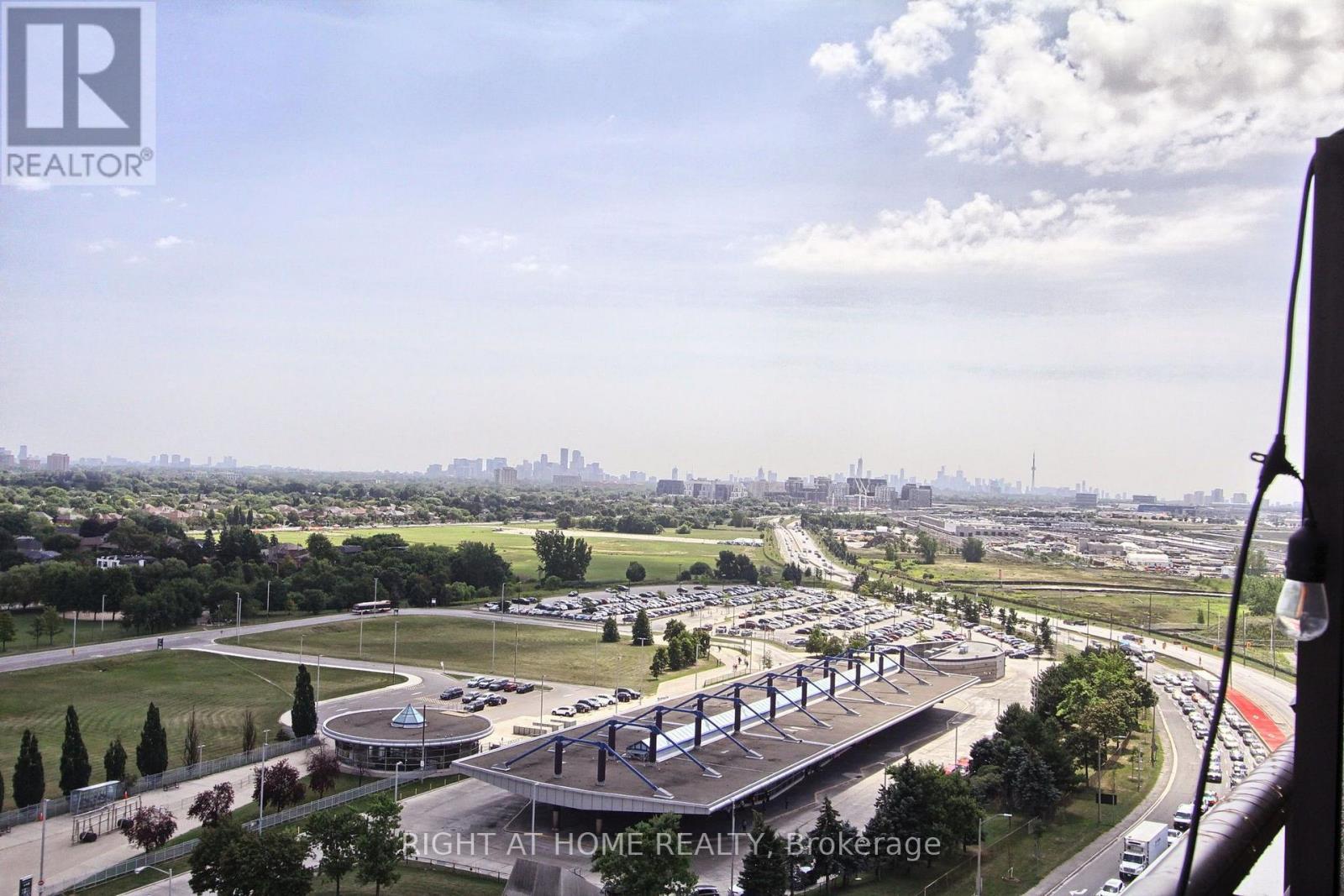 Ph04 - 1060 Sheppard Avenue W, Toronto, Ontario  M3J 0G7 - Photo 23 - W13754864
