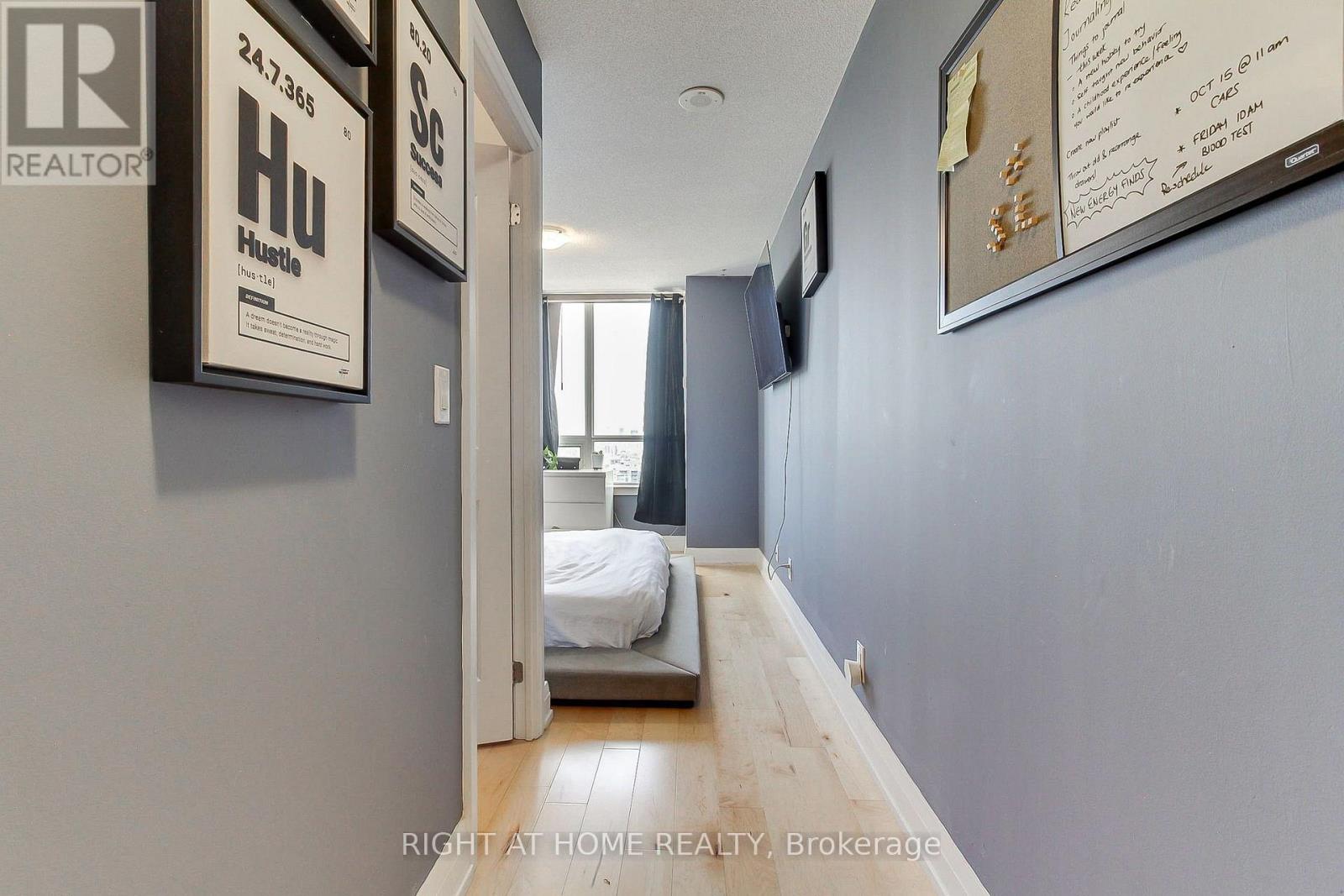 Ph04 - 1060 Sheppard Avenue W, Toronto, Ontario  M3J 0G7 - Photo 32 - W13754864