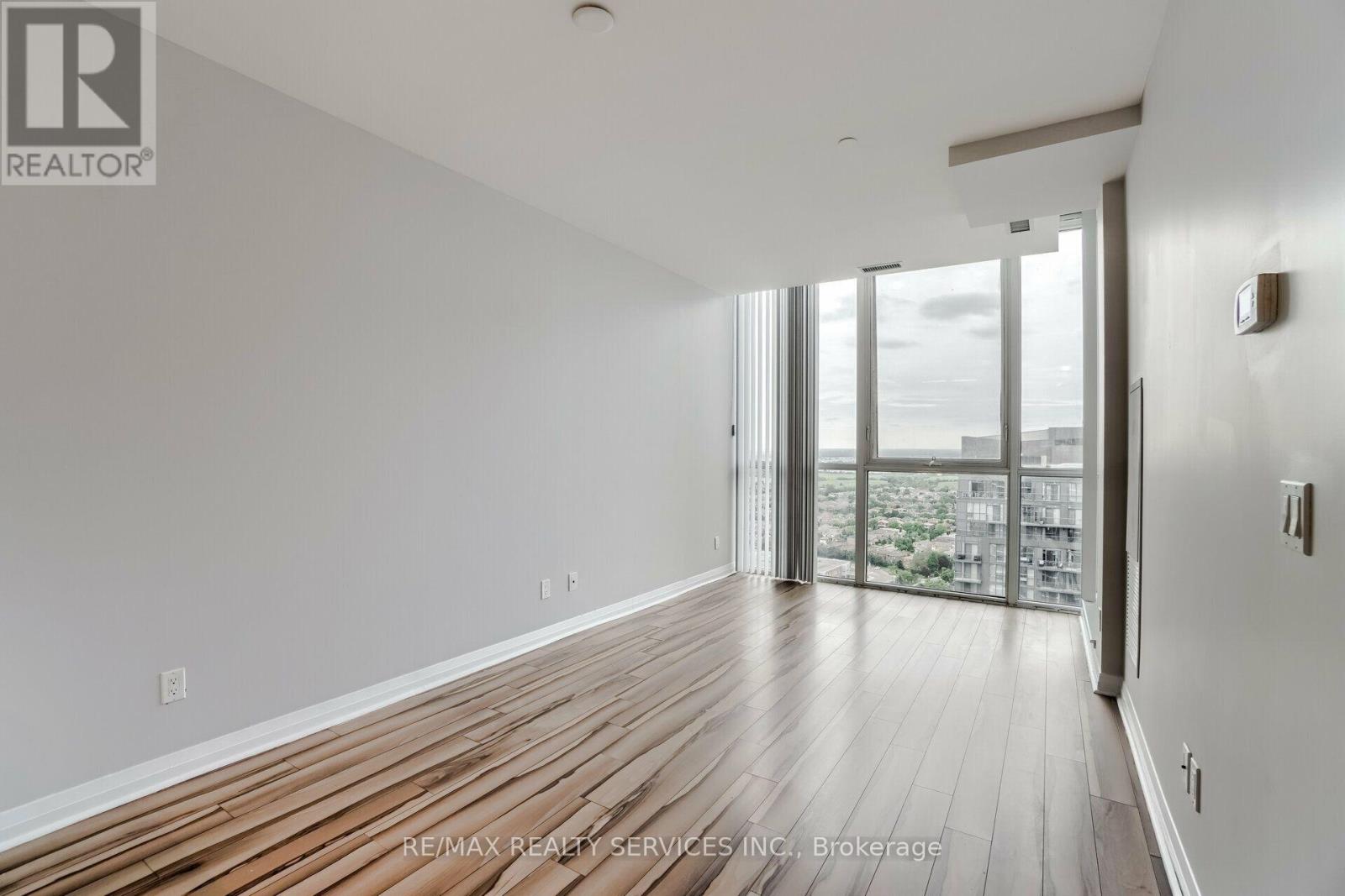 2506 - 75 Eglinton Avenue W, Mississauga, Ontario  L5R 0E4 - Photo 16 - W13754868