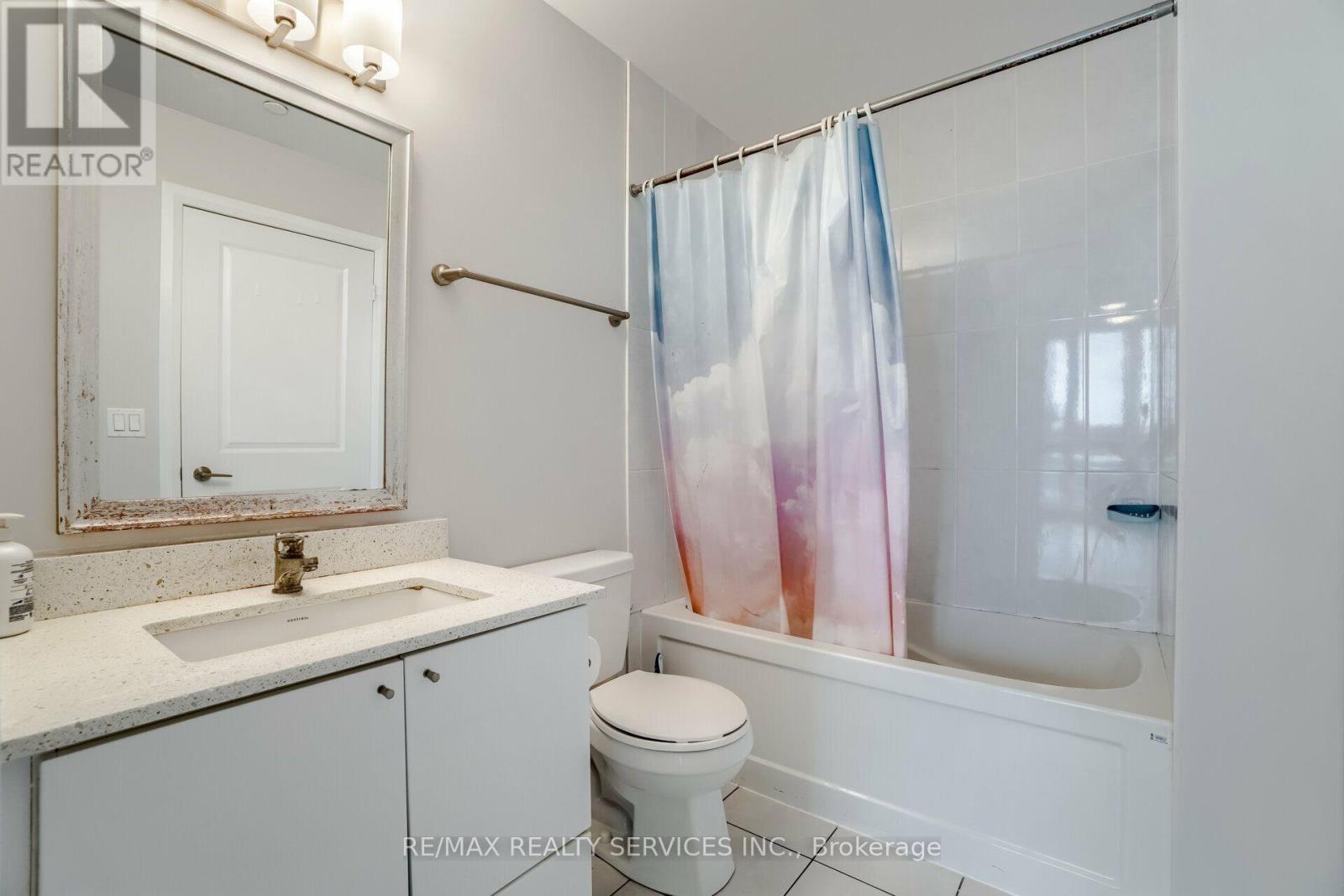 2506 - 75 Eglinton Avenue W, Mississauga, Ontario  L5R 0E4 - Photo 24 - W13754868