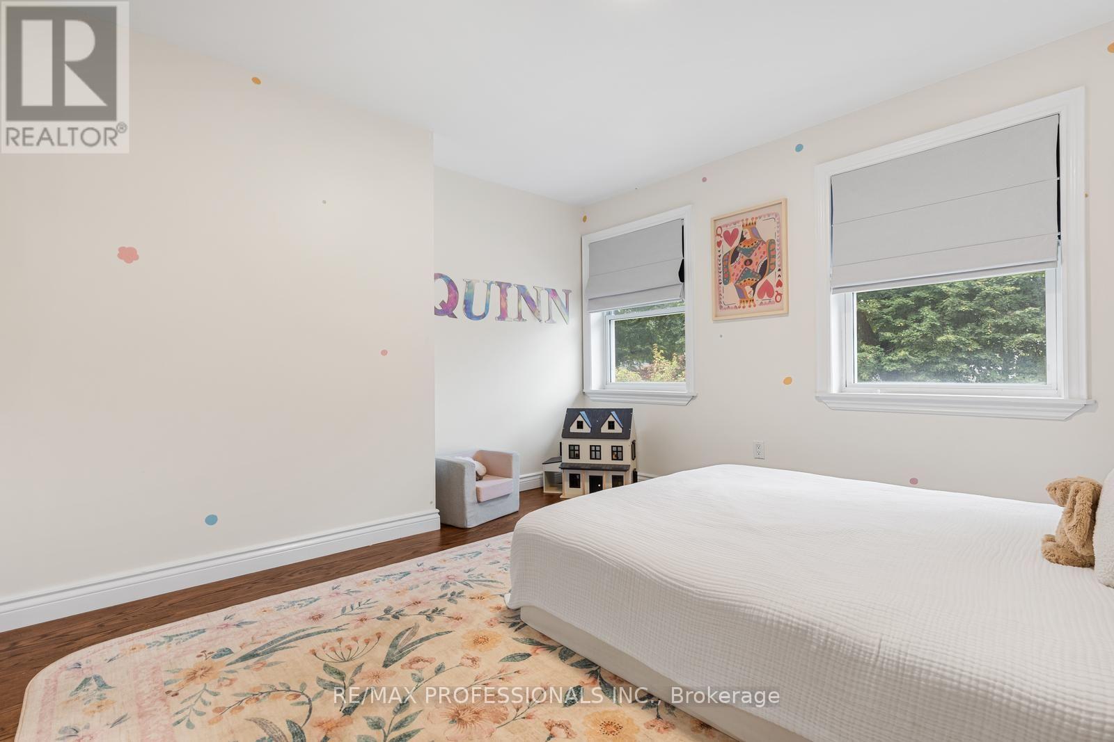 37 Birchleaf Crescent, Toronto, Ontario  M9R 2L5 - Photo 26 - W13754952