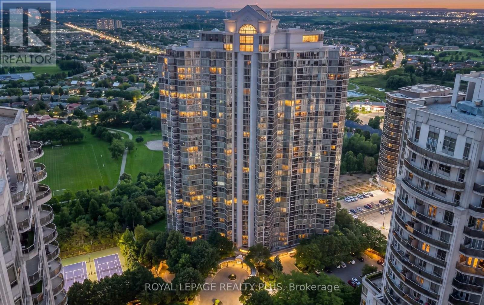 808 - 45 KINGSBRIDGE GARDEN CIRCLE, Mississauga, Ontario