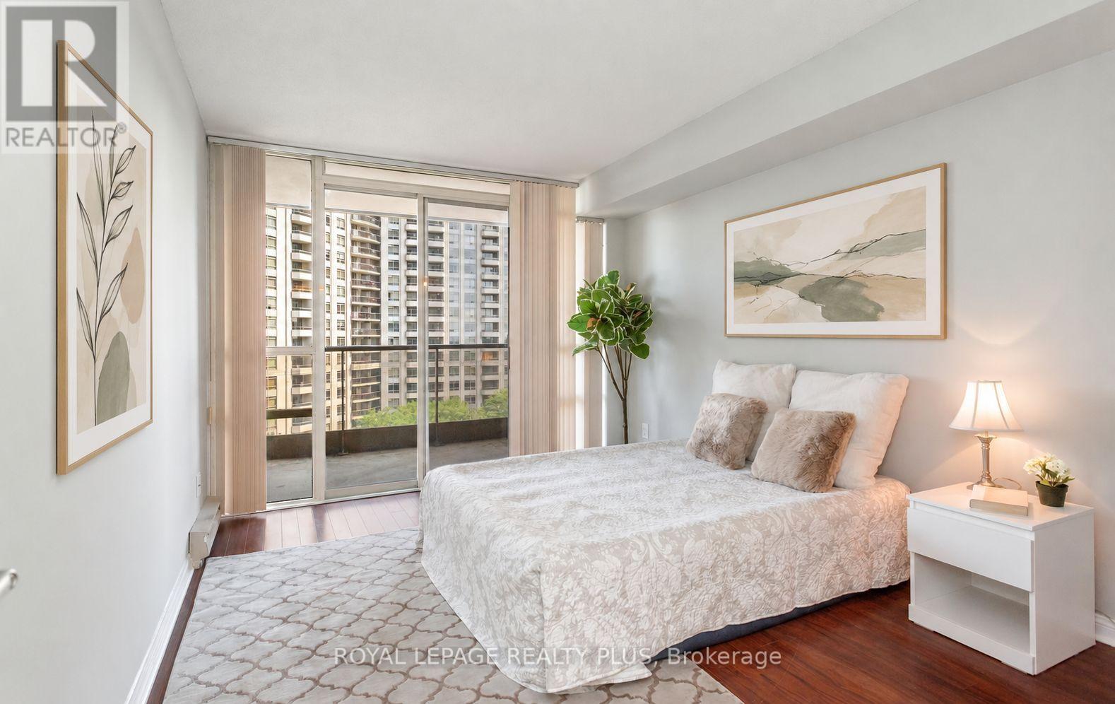 808 - 45 Kingsbridge Garden Circle, Mississauga, Ontario  L5R 3K4 - Photo 25 - W13754958