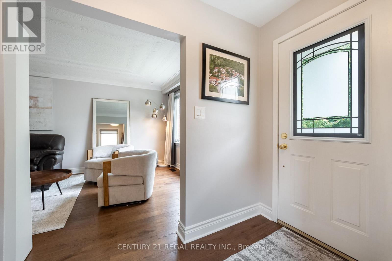 21 Burlingame Road, Toronto, Ontario  M8W 1Y7 - Photo 6 - W13755010