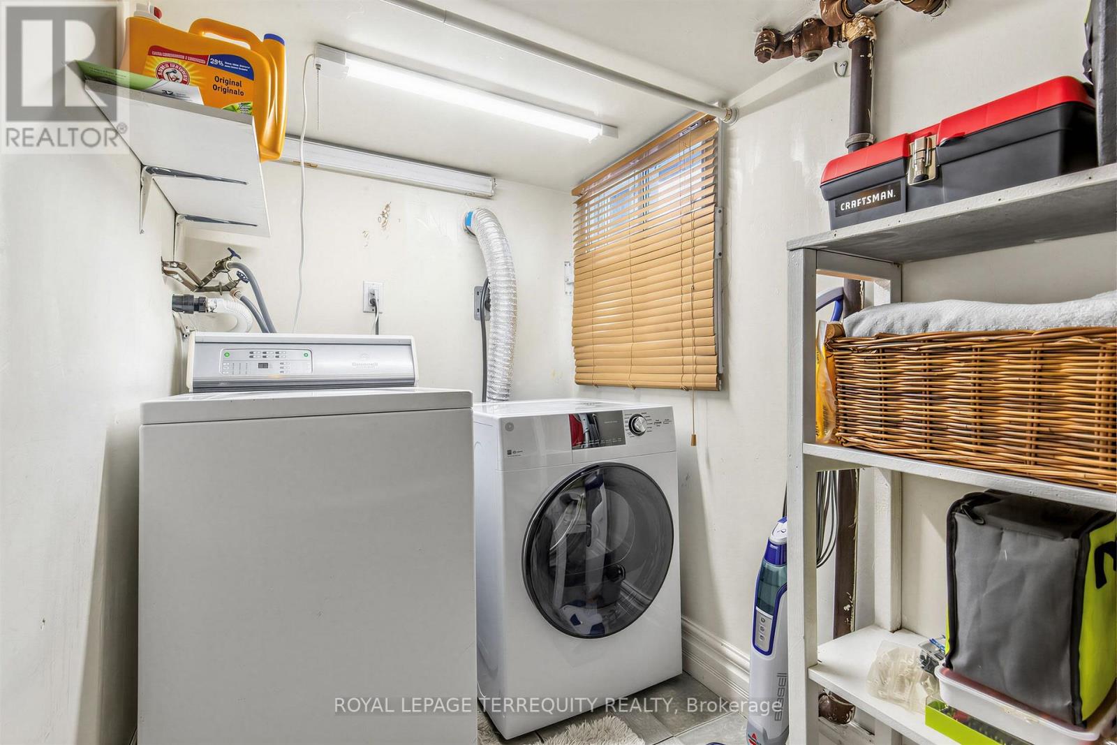 211 Blackthorn Avenue, Toronto, Ontario  M6N 3H7 - Photo 24 - W13755026