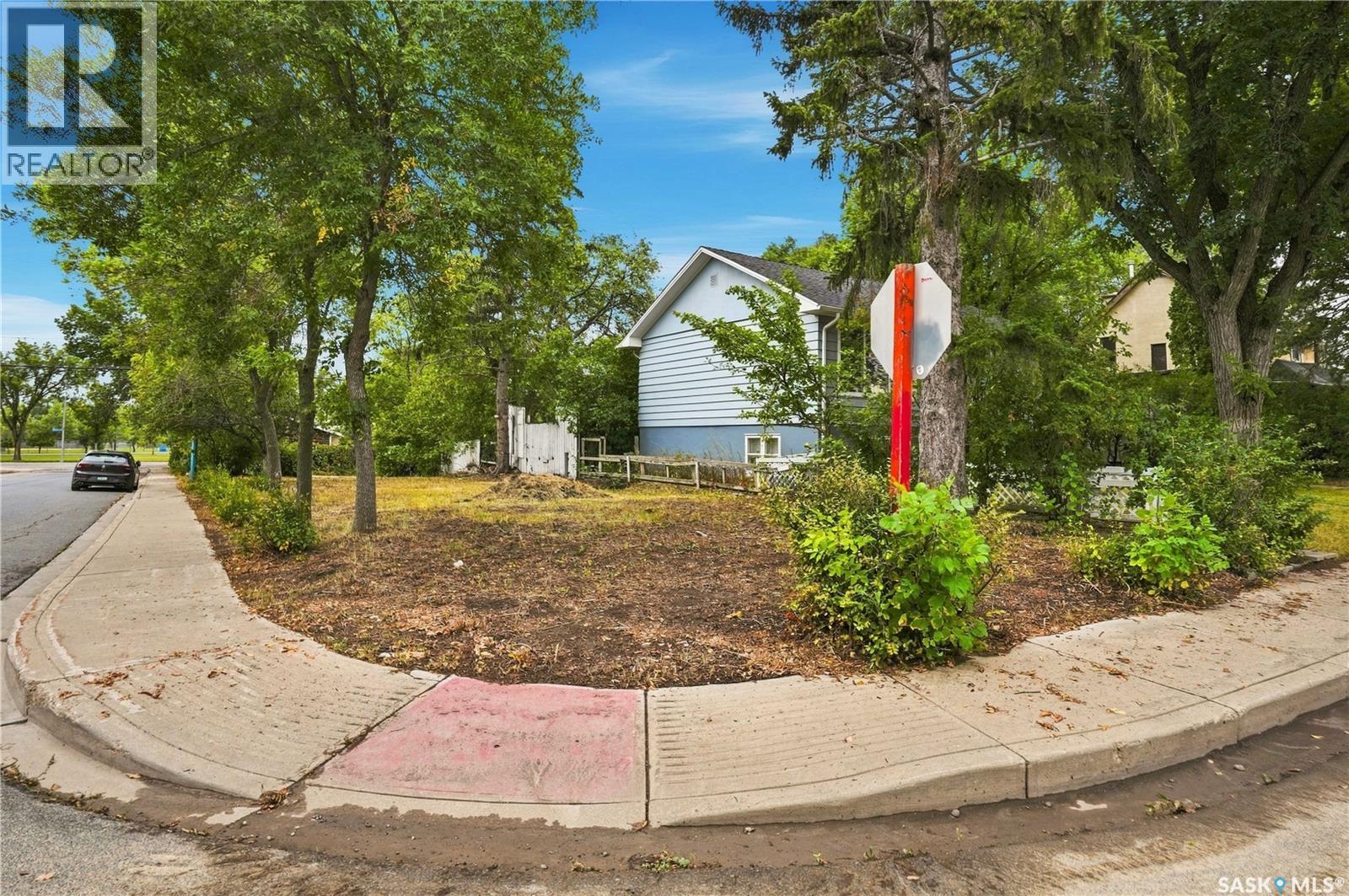 2657 Argyle Street, Regina, Saskatchewan  S4S 0K3 - Photo 3 - SK047418