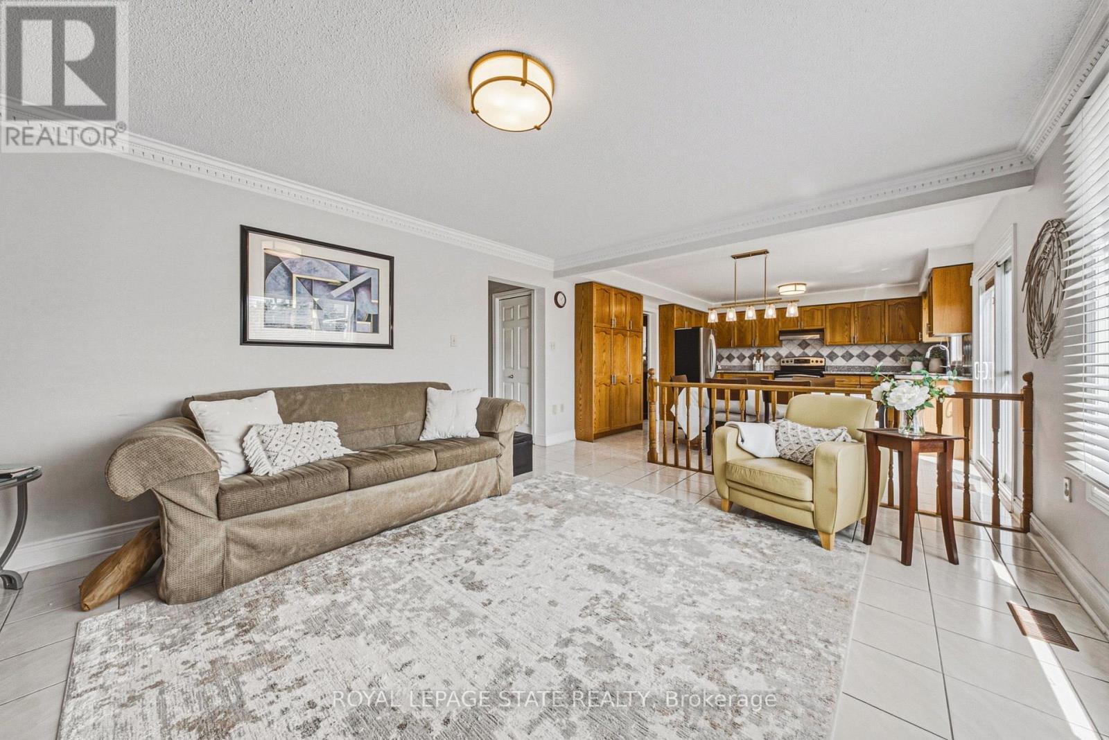 90 Fairington Crescent, Hamilton, Ontario  L8E 3N4 - Photo 13 - X13754598