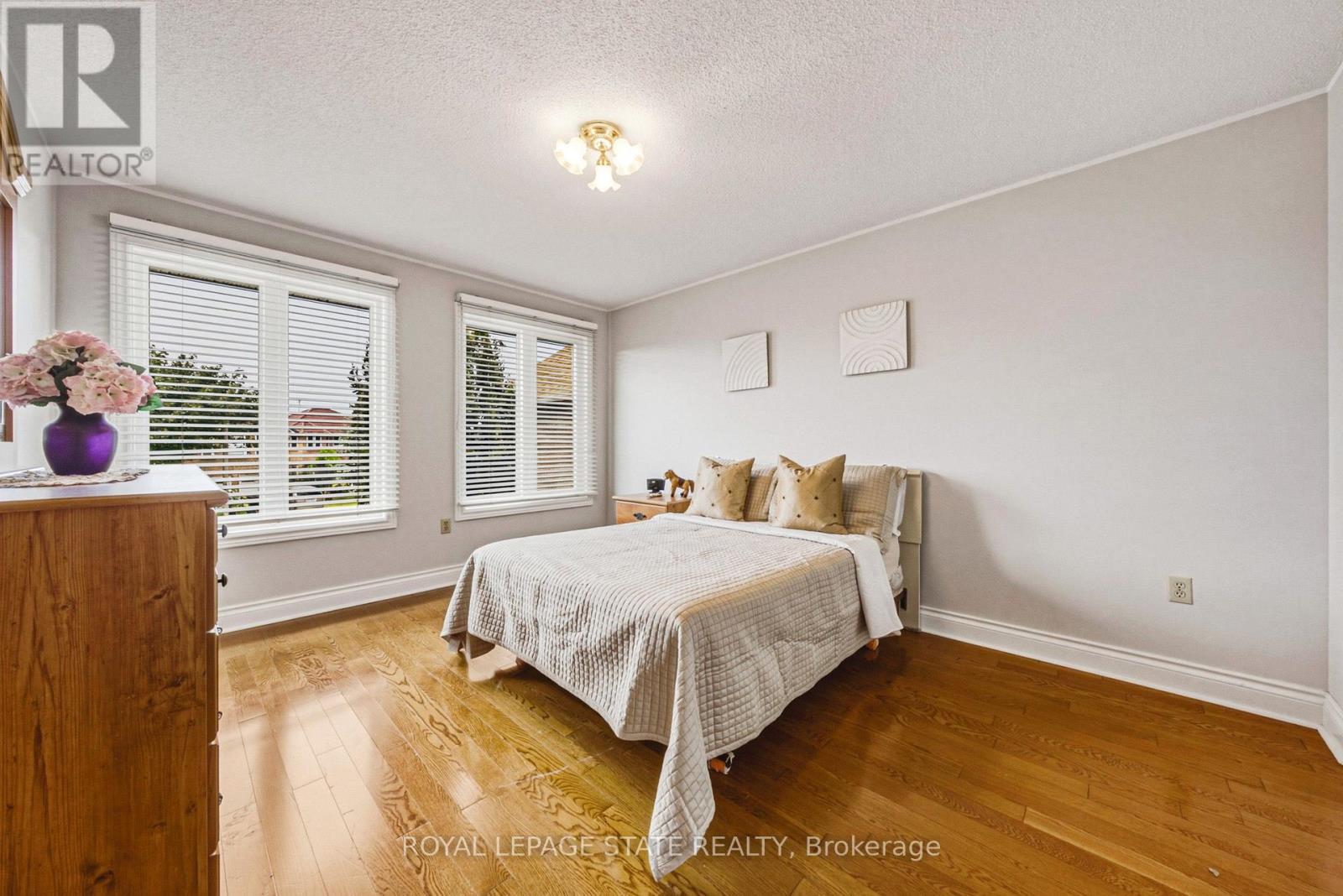 90 Fairington Crescent, Hamilton, Ontario  L8E 3N4 - Photo 21 - X13754598