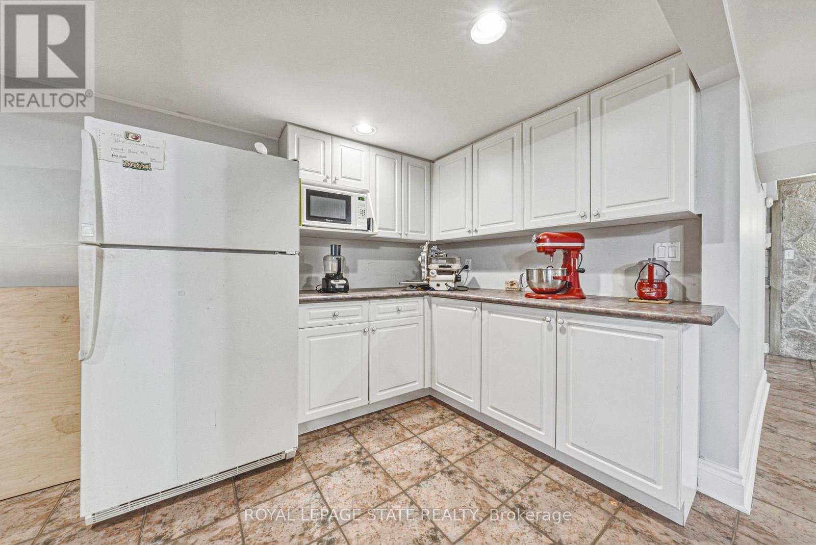90 Fairington Crescent, Hamilton, Ontario  L8E 3N4 - Photo 33 - X13754598