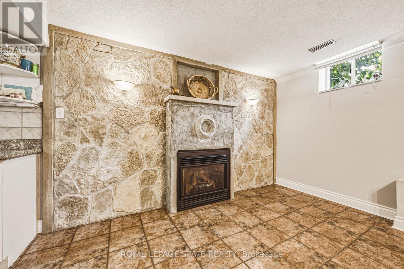 90 Fairington Crescent, Hamilton, Ontario  L8E 3N4 - Photo 34 - X13754598