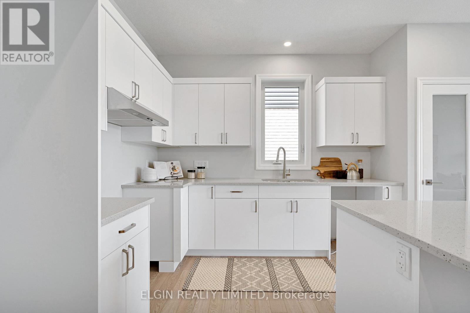 6 Finch Street, Tillsonburg, Ontario  N4G 0L9 - Photo 11 - X13676772
