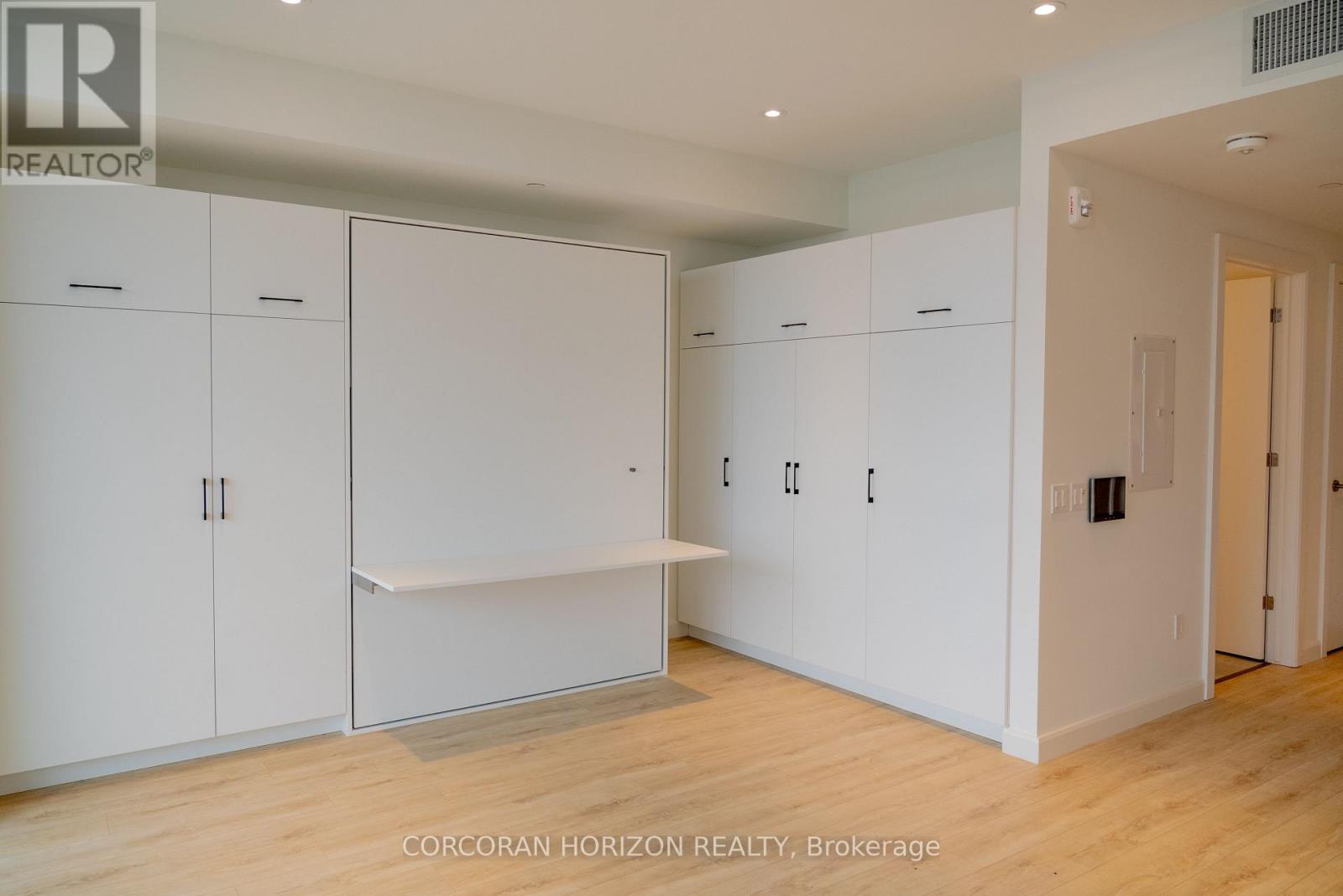 1810 - 741 King Street W, Waterloo, Ontario  N2G 1E9 - Photo 10 - X13754722