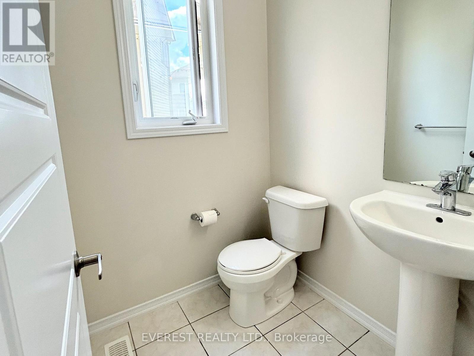 8724 Pawpaw Lane, Niagara Falls, Ontario  L2H 3S3 - Photo 11 - X13754884
