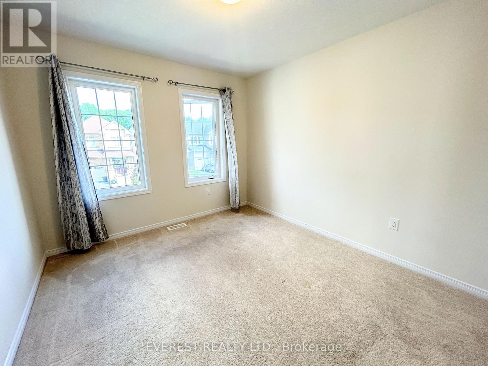 8724 Pawpaw Lane, Niagara Falls, Ontario  L2H 3S3 - Photo 12 - X13754884
