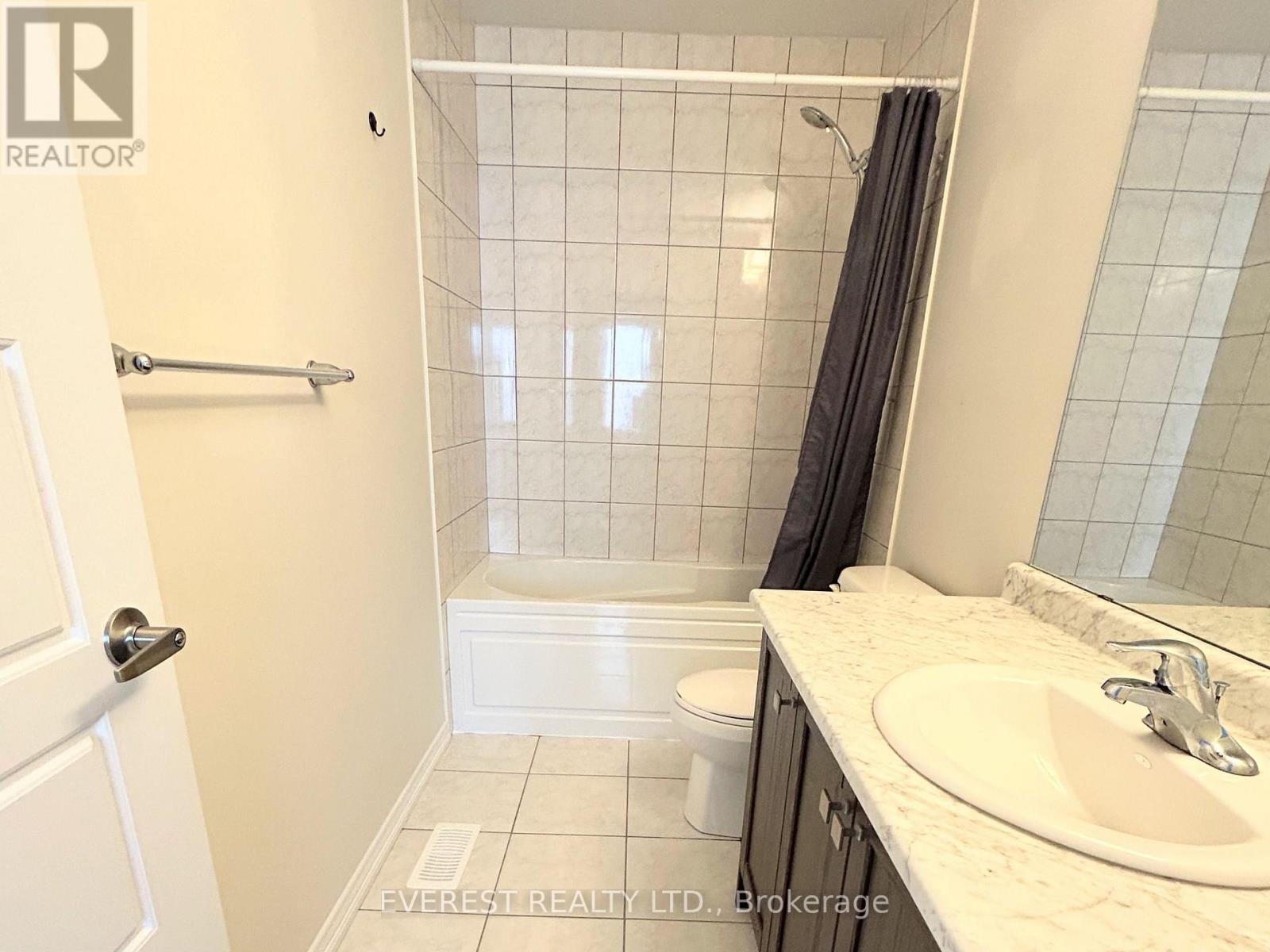 8724 Pawpaw Lane, Niagara Falls, Ontario  L2H 3S3 - Photo 13 - X13754884
